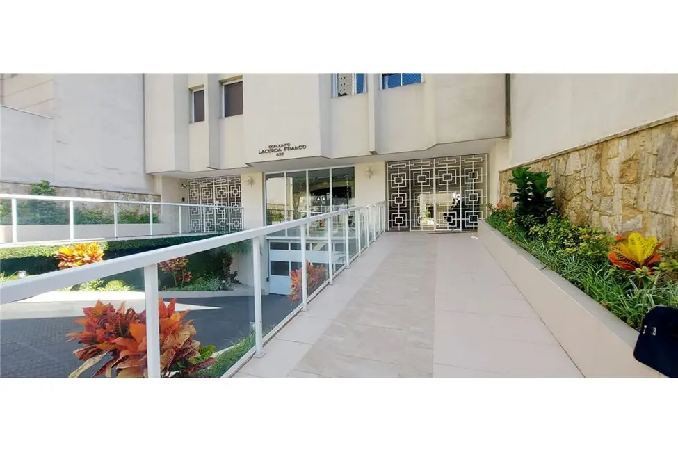 Apartamento com 2 quartos à venda, 87m2 em Aclimação, São Paulo - SP - imagem 4 Foto 4 de Apartamento com 2 quartos à venda, 87m2 em Aclimação, São Paulo - SP