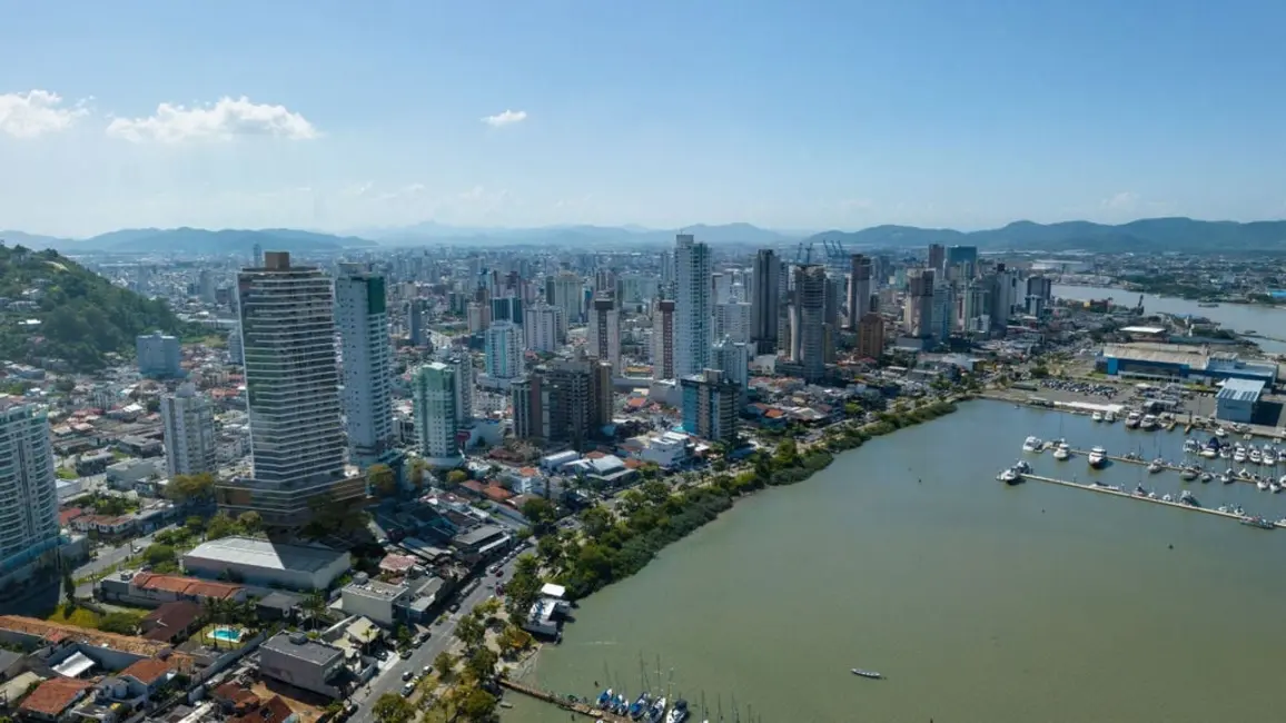 Foto 4 de Apartamento com 4 quartos à venda, 205m2 em Fazenda, Itajai - SC