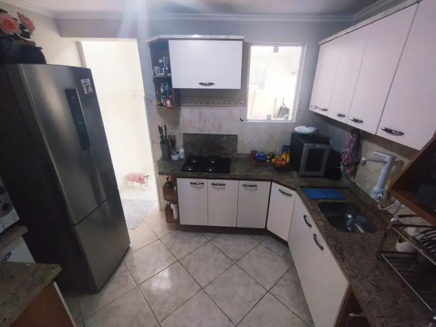 Casa de Condomínio com 4 quartos à venda, 84m2 em Humaitá, Porto Alegre - RS - imagem 3 Foto 3 de Casa de Condomínio com 4 quartos à venda, 84m2 em Humaitá, Porto Alegre - RS