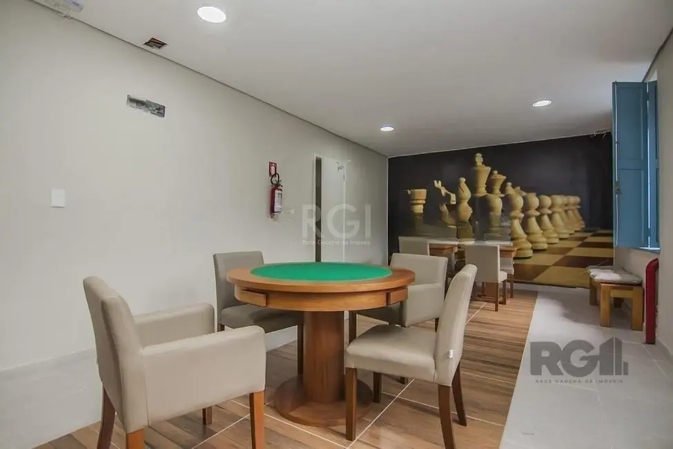 Apartamento com 3 quartos à venda, 72m2 em Teresópolis, Porto Alegre - RS - imagem 8 Foto 8 de Apartamento com 3 quartos à venda, 72m2 em Teresópolis, Porto Alegre - RS