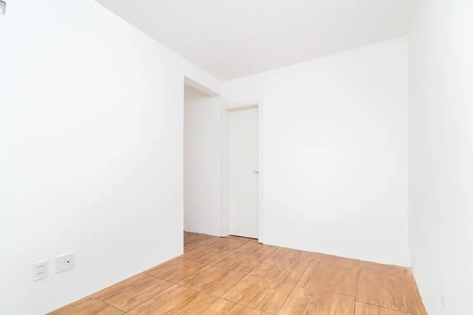 Foto 5 de Apartamento com 2 quartos à venda, 55m2 em Floresta, Porto Alegre - RS