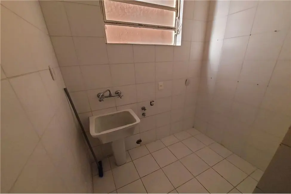 Apartamento com 2 quartos à venda, 115m2 em Centro Histórico, Porto Alegre - RS - imagem 8 Foto 8 de Apartamento com 2 quartos à venda, 115m2 em Centro Histórico, Porto Alegre - RS
