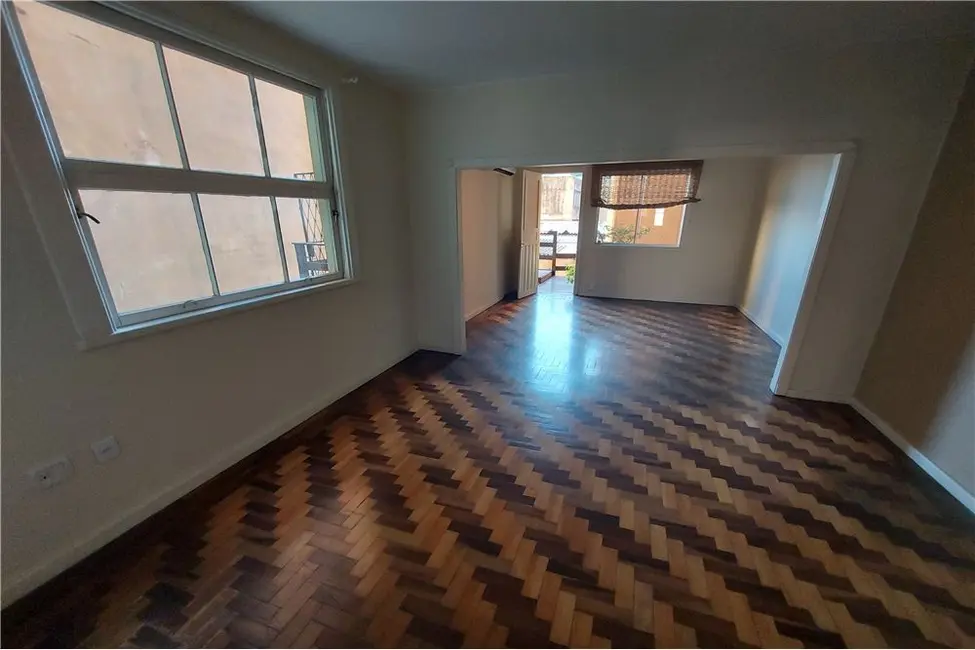 Apartamento com 2 quartos à venda, 115m2 em Centro Histórico, Porto Alegre - RS - imagem 3 Foto 3 de Apartamento com 2 quartos à venda, 115m2 em Centro Histórico, Porto Alegre - RS