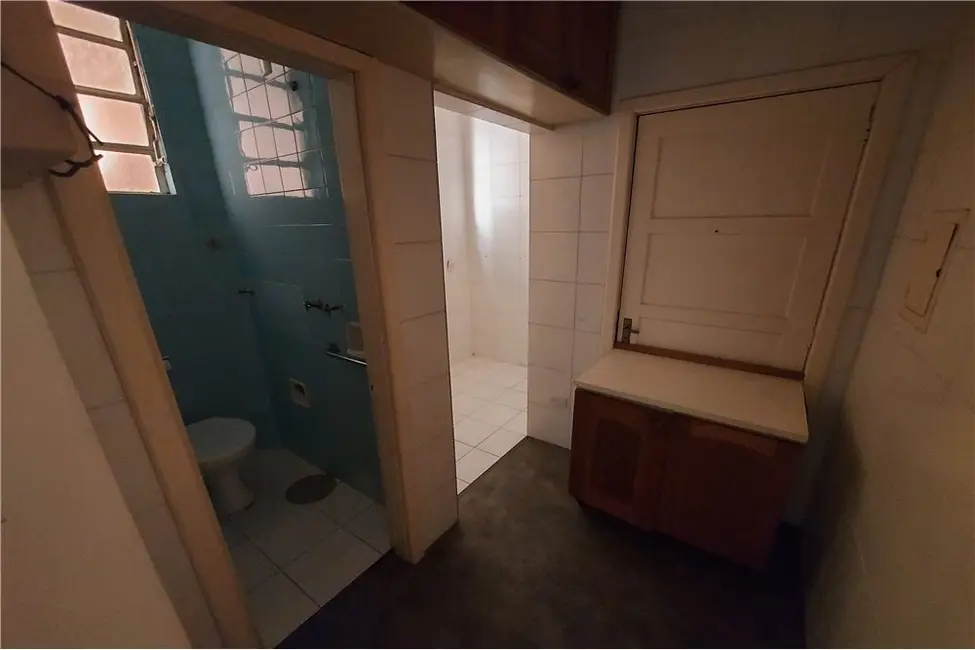 Apartamento com 2 quartos à venda, 115m2 em Centro Histórico, Porto Alegre - RS - imagem 7 Foto 7 de Apartamento com 2 quartos à venda, 115m2 em Centro Histórico, Porto Alegre - RS