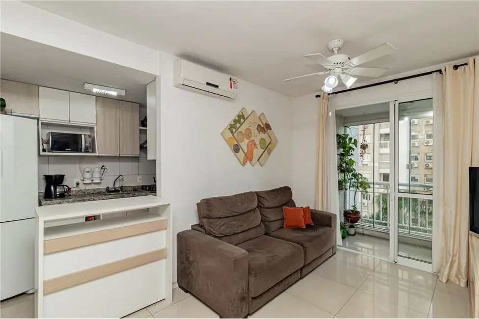 Foto 5 de Apartamento com 3 quartos à venda, 75m2 em Vila Ipiranga, Porto Alegre - RS