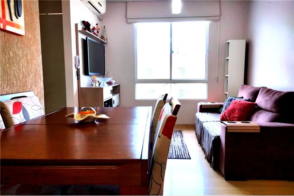 Foto 3 de Apartamento com 3 quartos à venda, 51m2 em Mário Quintana, Porto Alegre - RS