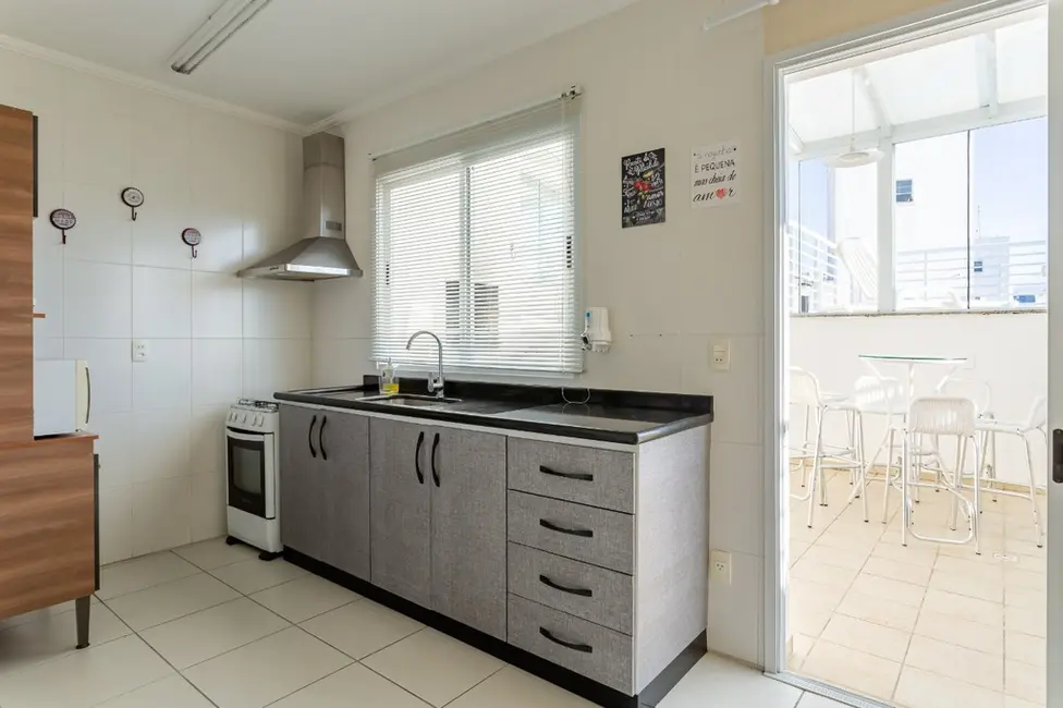 Foto 9 de Cobertura com 2 quartos à venda, 129m2 em Ingleses do Rio Vermelho, Florianopolis - SC