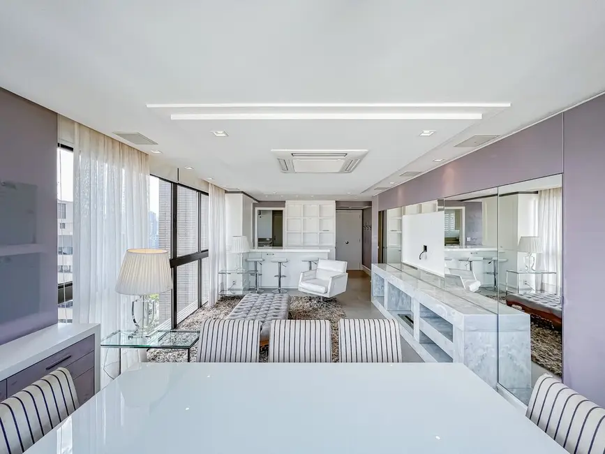 Apartamento com 3 quartos à venda, 120m2 em Petrópolis, Porto Alegre - RS - imagem 5 Foto 5 de Apartamento com 3 quartos à venda, 120m2 em Petrópolis, Porto Alegre - RS