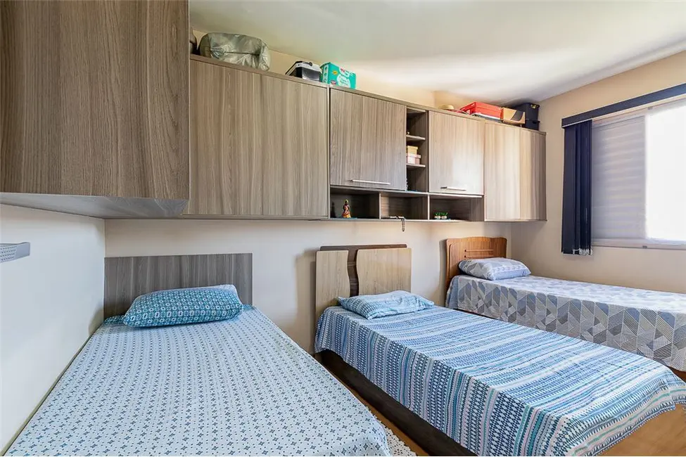 Apartamento com 2 quartos à venda, 60m2 em Vila Solar, Ferraz De Vasconcelos - SP - imagem 9 Foto 9 de Apartamento com 2 quartos à venda, 60m2 em Vila Solar, Ferraz De Vasconcelos - SP