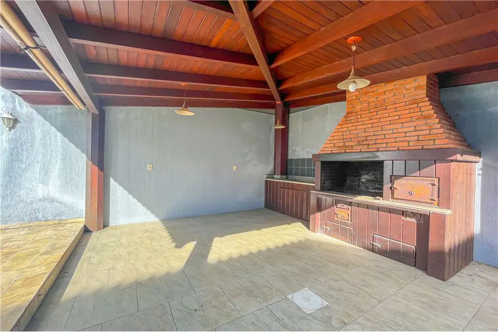 Casa com 4 quartos à venda, 280m2 em Parque Santa Fé, Porto Alegre - RS - imagem 7 Foto 7 de Casa com 4 quartos à venda, 280m2 em Parque Santa Fé, Porto Alegre - RS