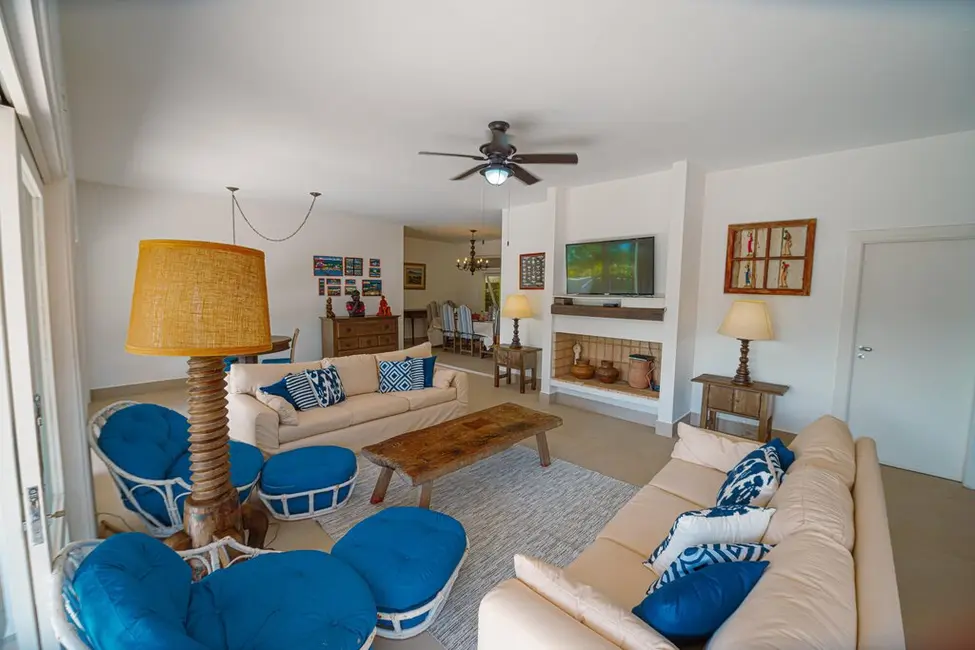 Apartamento com 5 quartos à venda, 353m2 em Ubatuba - SP - imagem 2 Foto 2 de Apartamento com 5 quartos à venda, 353m2 em Ubatuba - SP