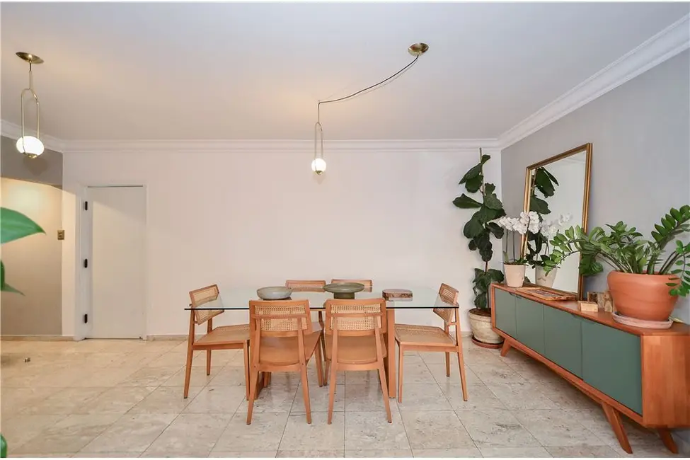 Foto 4 de Apartamento com 2 quartos à venda, 112m2 em Vila Madalena, São Paulo - SP