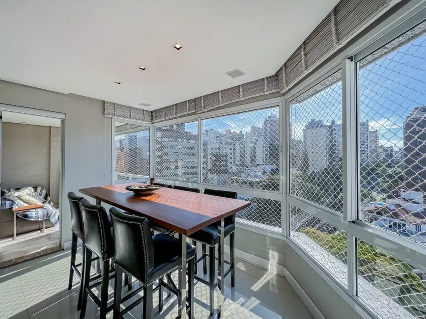 Apartamento com 2 quartos à venda, 103m2 em Bela Vista, Porto Alegre - RS - imagem 7 Foto 7 de Apartamento com 2 quartos à venda, 103m2 em Bela Vista, Porto Alegre - RS