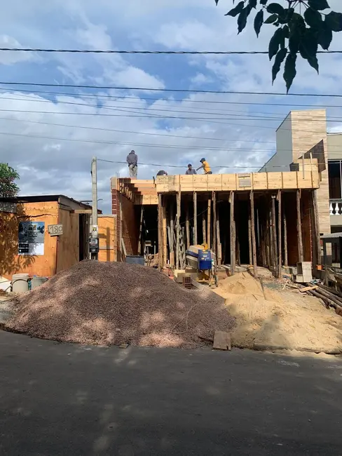 Foto 3 de Casa com 3 quartos à venda, 167m2 em Guarujá, Porto Alegre - RS