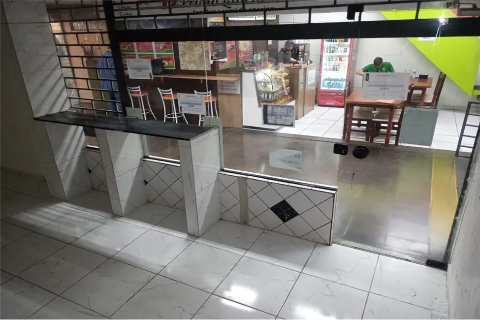 Loja à venda, 55m2 em Centro Histórico, Porto Alegre - RS - imagem 7 Foto 7 de Loja à venda, 55m2 em Centro Histórico, Porto Alegre - RS