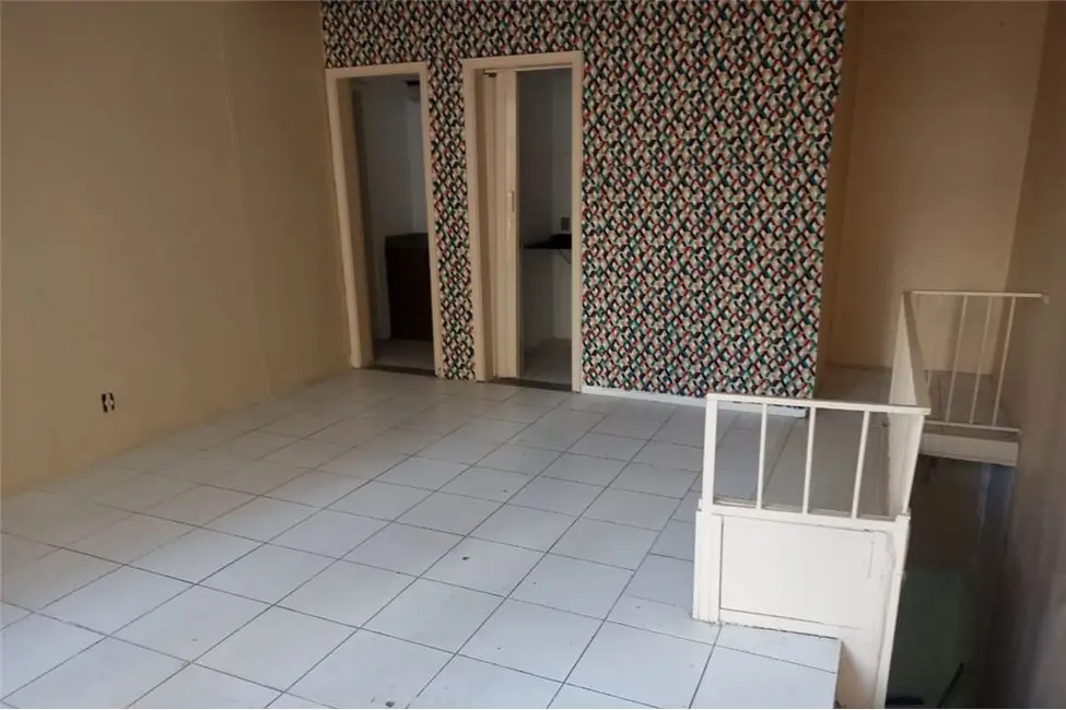 Loja à venda, 55m2 em Centro Histórico, Porto Alegre - RS - imagem 9 Foto 9 de Loja à venda, 55m2 em Centro Histórico, Porto Alegre - RS