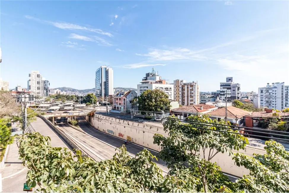 Foto 4 de Apartamento com 3 quartos à venda, 109m2 em Três Figueiras, Porto Alegre - RS