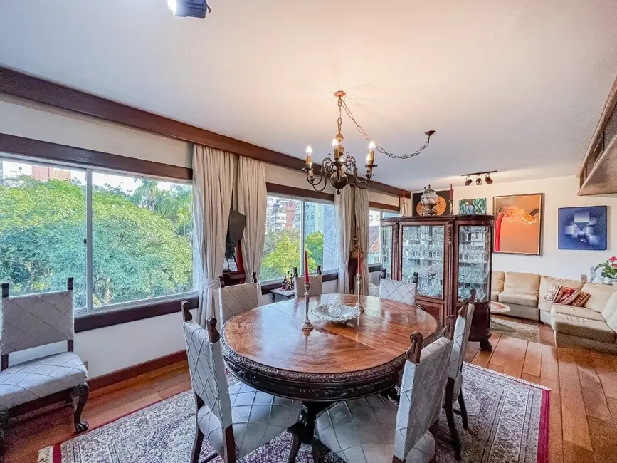 Cobertura com 3 quartos à venda, 323m2 em Moinhos de Vento, Porto Alegre - RS - imagem 6 Foto 6 de Cobertura com 3 quartos à venda, 323m2 em Moinhos de Vento, Porto Alegre - RS