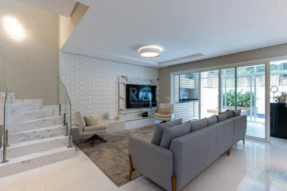 Casa de Condomínio com 4 quartos à venda, 168m2 em Hípica, Porto Alegre - RS - imagem 7 Foto 7 de Casa de Condomínio com 4 quartos à venda, 168m2 em Hípica, Porto Alegre - RS