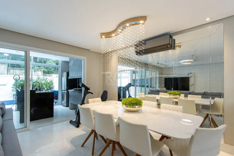Casa de Condomínio com 4 quartos à venda, 168m2 em Hípica, Porto Alegre - RS - imagem 9 Foto 9 de Casa de Condomínio com 4 quartos à venda, 168m2 em Hípica, Porto Alegre - RS