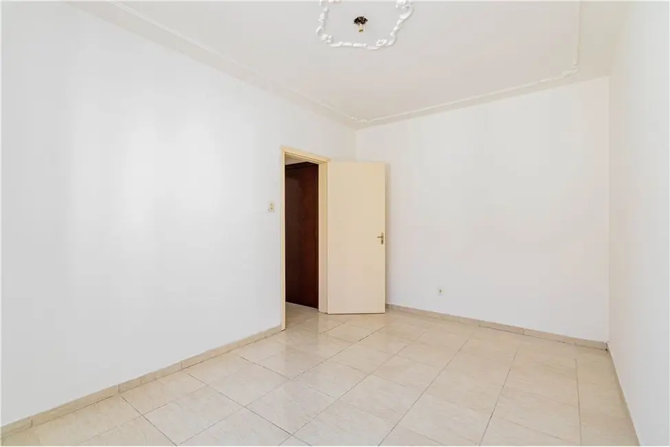Foto 6 de Apartamento com 1 quarto à venda, 49m2 em Azenha, Porto Alegre - RS