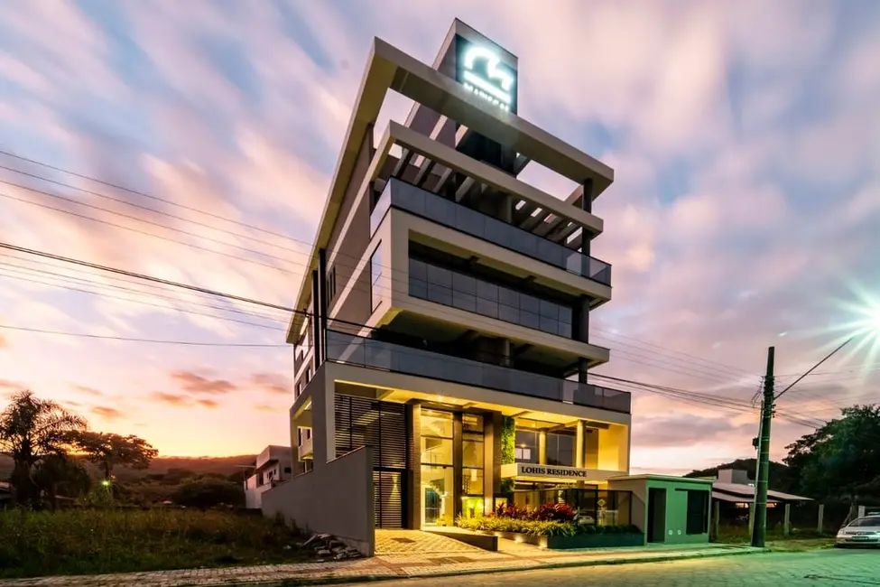 Foto 2 de Apartamento com 2 quartos à venda, 78m2 em Bombinhas - SC