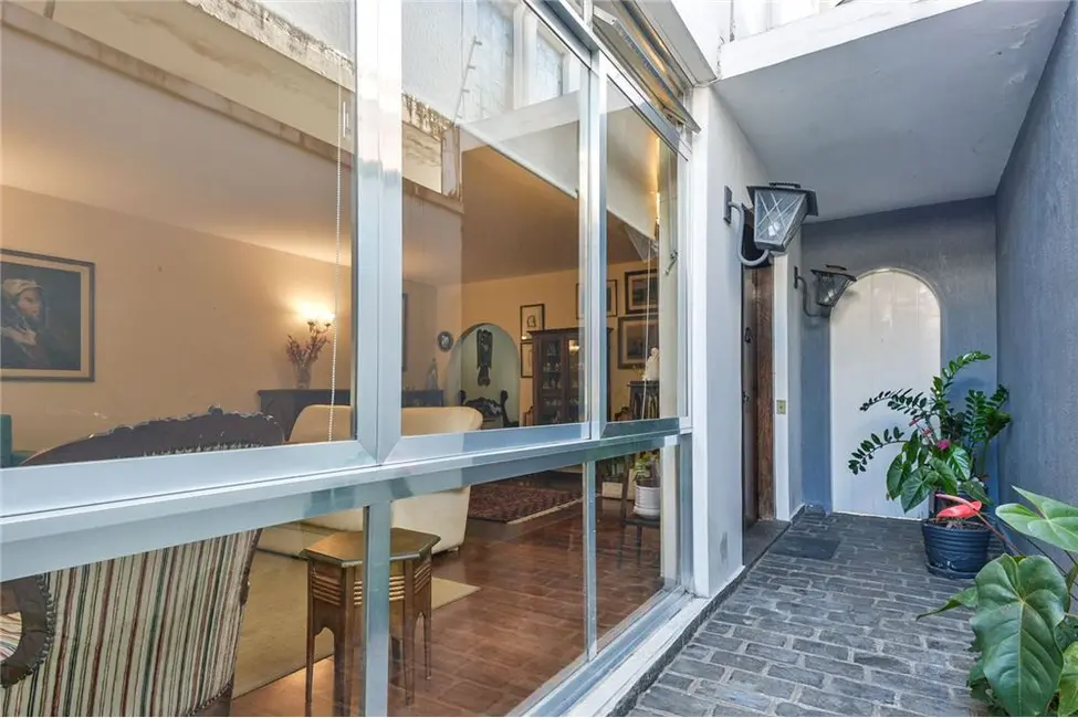 Foto 2 de Casa com 3 quartos à venda, 230m2 em Jardim Novo Mundo, São Paulo - SP