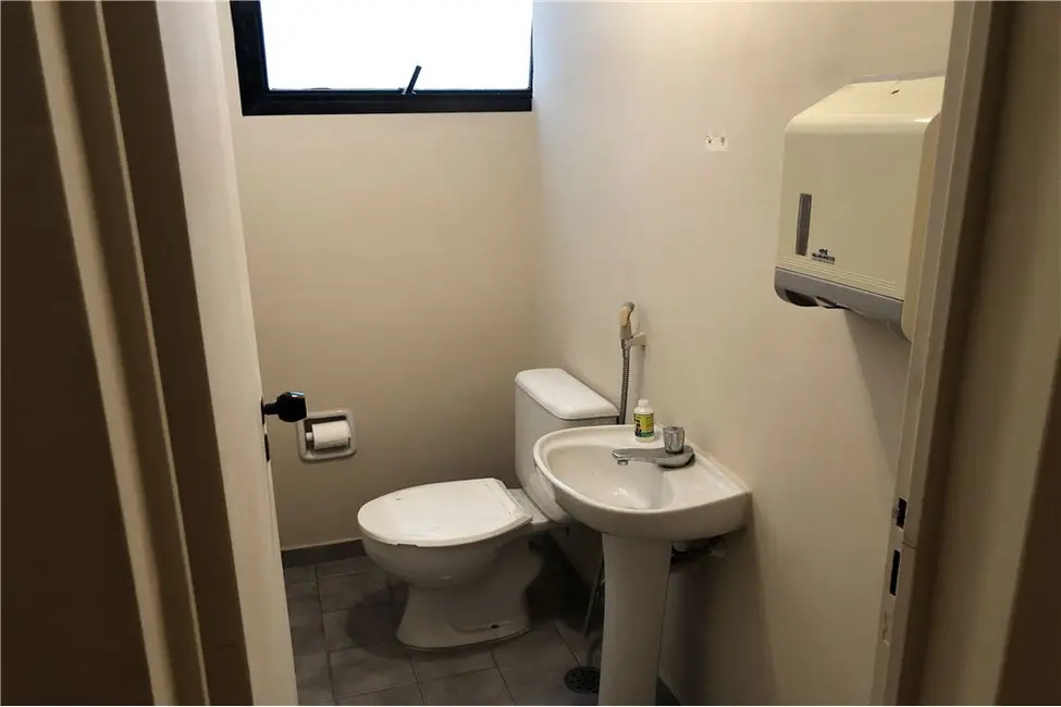 Loja à venda, 46m2 em Vila Olímpia, São Paulo - SP - imagem 3 Foto 3 de Loja à venda, 46m2 em Vila Olímpia, São Paulo - SP