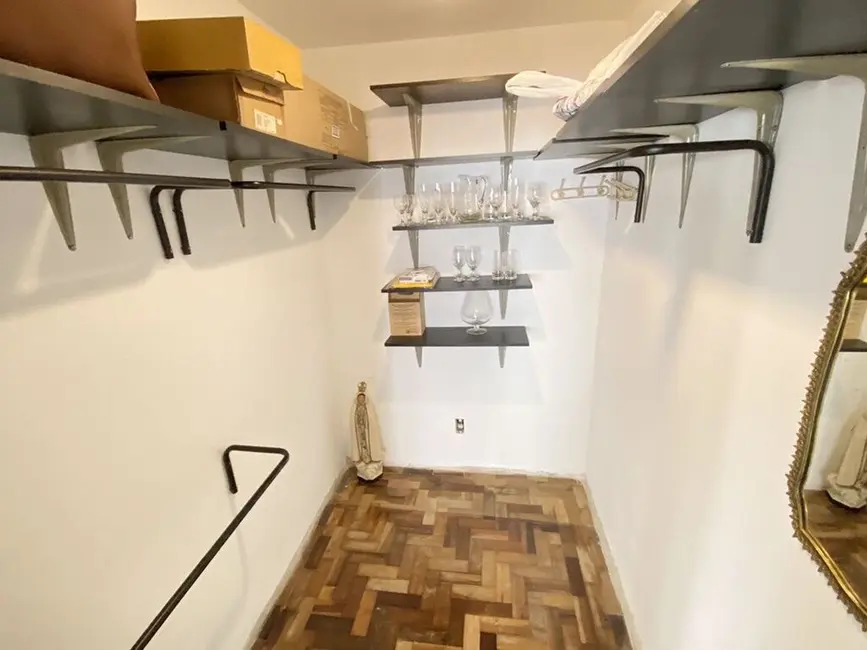Foto 9 de Apartamento com 3 quartos à venda, 81m2 em Vila Ipiranga, Porto Alegre - RS