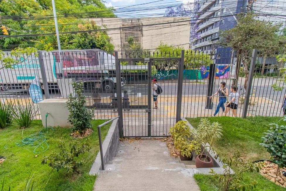 Foto 4 de Prédio Inteiro à venda, 550m2 em Auxiliadora, Porto Alegre - RS