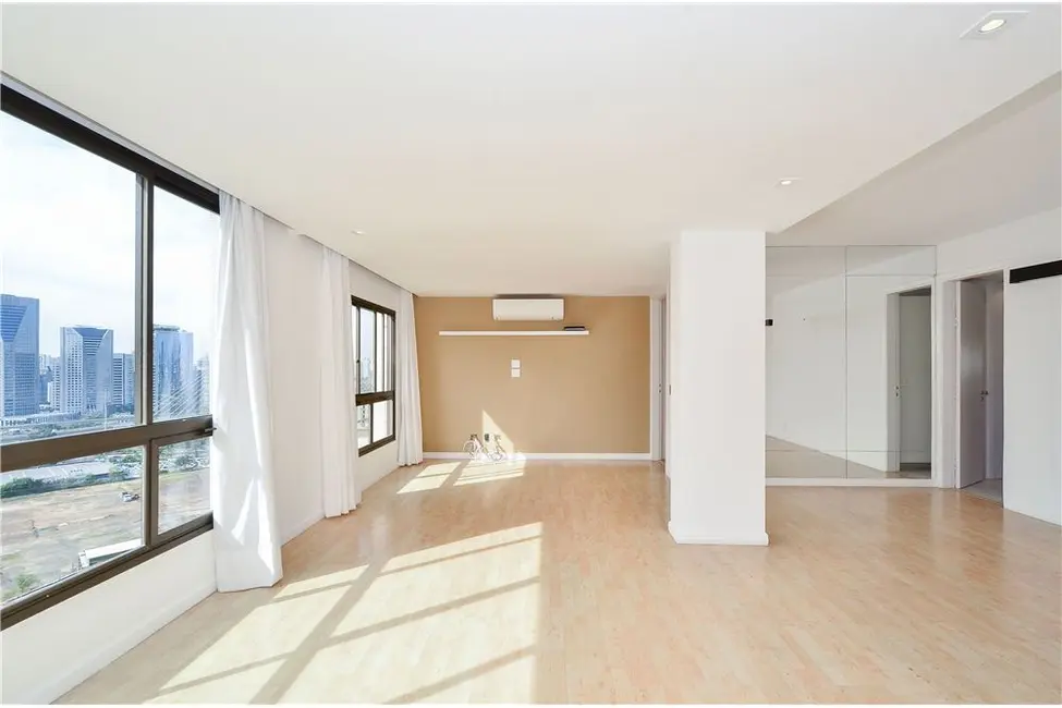 Foto 2 de Apartamento com 2 quartos à venda, 112m2 em Real Parque, São Paulo - SP