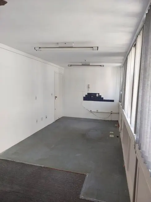 Foto 8 de Sala Comercial à venda, 30m2 em Rio Branco, Porto Alegre - RS
