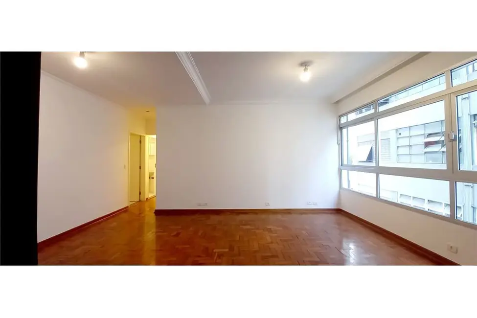 Apartamento com 3 quartos à venda, 130m2 em Higienópolis, São Paulo - SP - imagem 2 Foto 2 de Apartamento com 3 quartos à venda, 130m2 em Higienópolis, São Paulo - SP