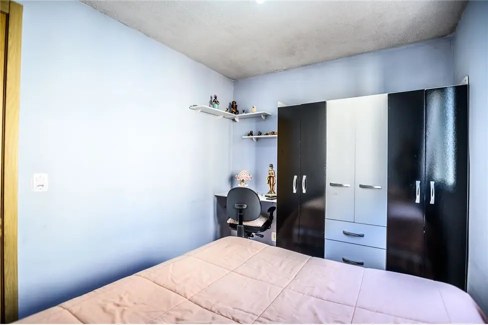 Apartamento com 2 quartos à venda, 38m2 em Jardim Leopoldina, Porto Alegre - RS - imagem 4 Foto 4 de Apartamento com 2 quartos à venda, 38m2 em Jardim Leopoldina, Porto Alegre - RS