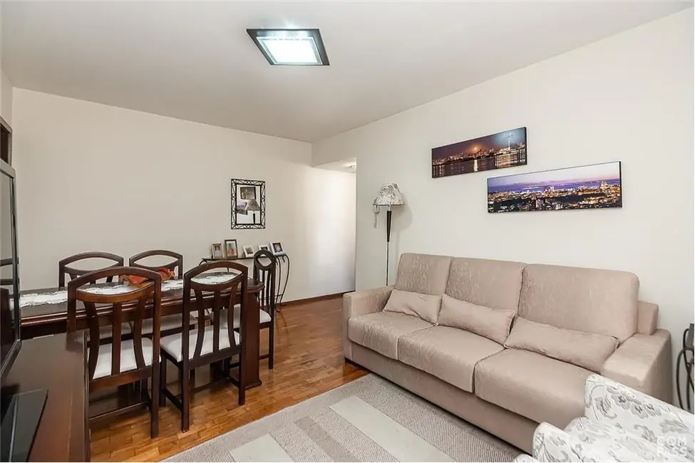 Apartamento com 3 quartos à venda, 82m2 em Menino Deus, Porto Alegre - RS - imagem 4 Foto 4 de Apartamento com 3 quartos à venda, 82m2 em Menino Deus, Porto Alegre - RS