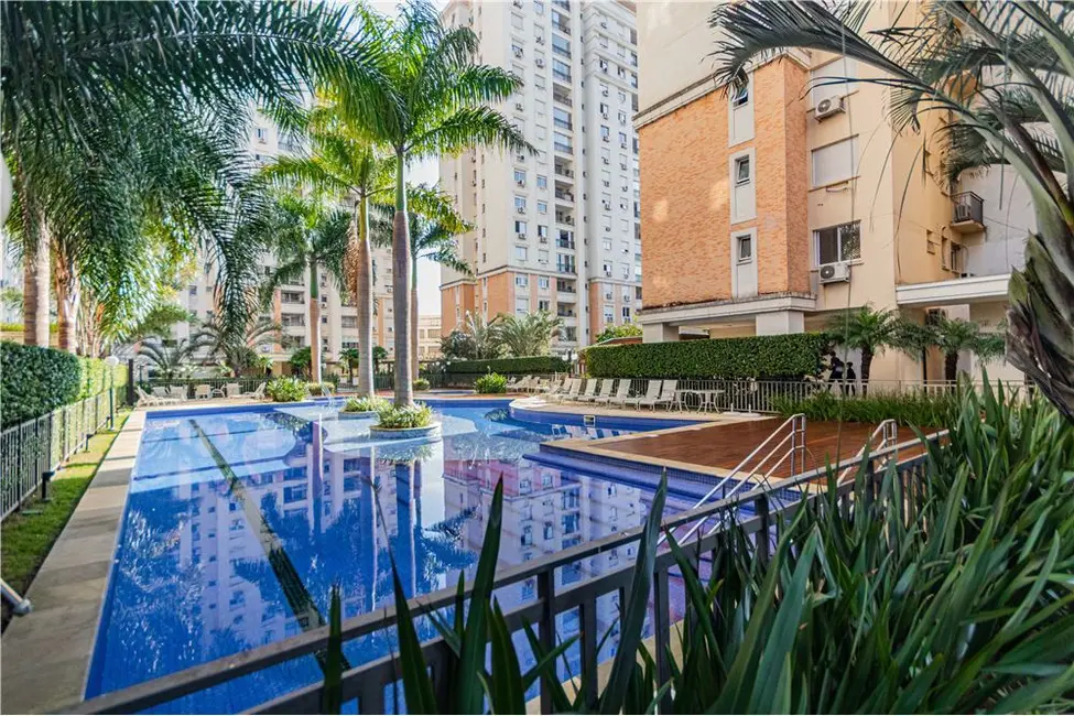 Apartamento com 2 quartos à venda, 68m2 em Passo da Areia, Porto Alegre - RS - imagem 1 Foto 1 de Apartamento com 2 quartos à venda, 68m2 em Passo da Areia, Porto Alegre - RS