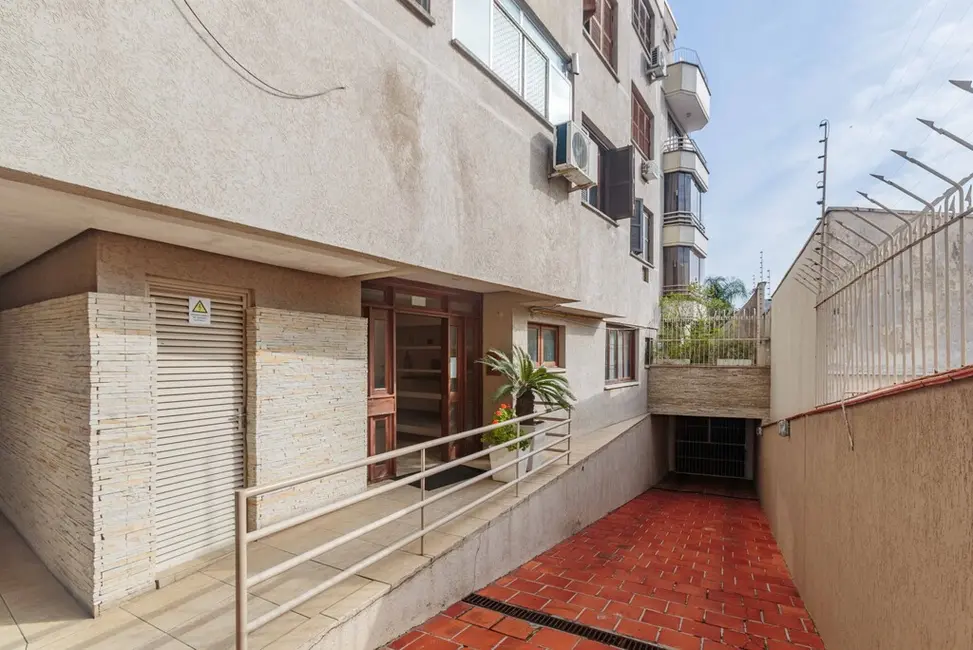 Foto 4 de Apartamento com 2 quartos à venda, 72m2 em Azenha, Porto Alegre - RS