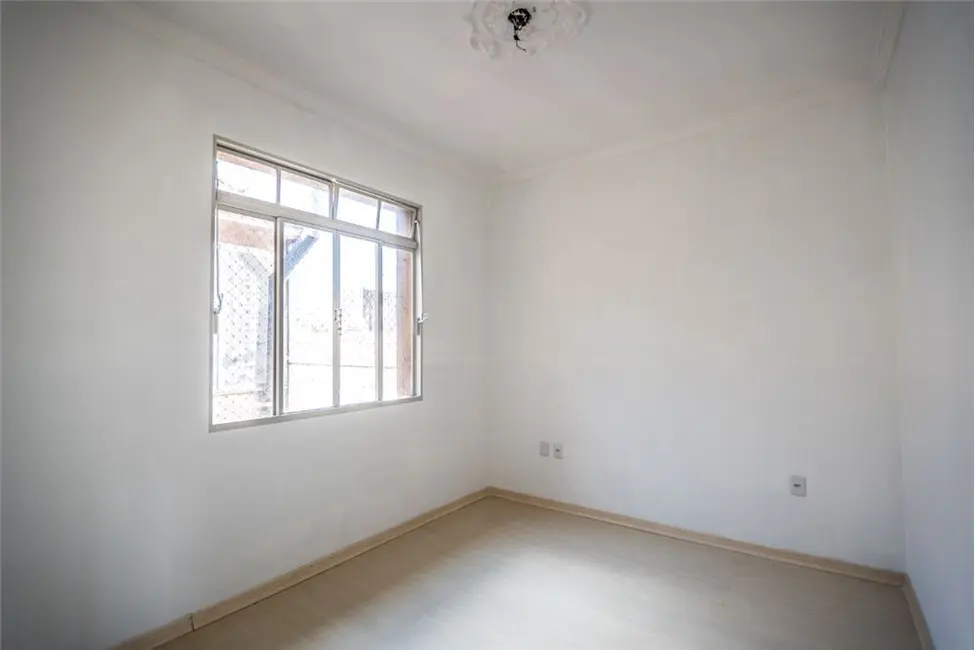 Apartamento com 3 quartos à venda, 72m2 em Cristo Redentor, Porto Alegre - RS - imagem 7 Foto 7 de Apartamento com 3 quartos à venda, 72m2 em Cristo Redentor, Porto Alegre - RS