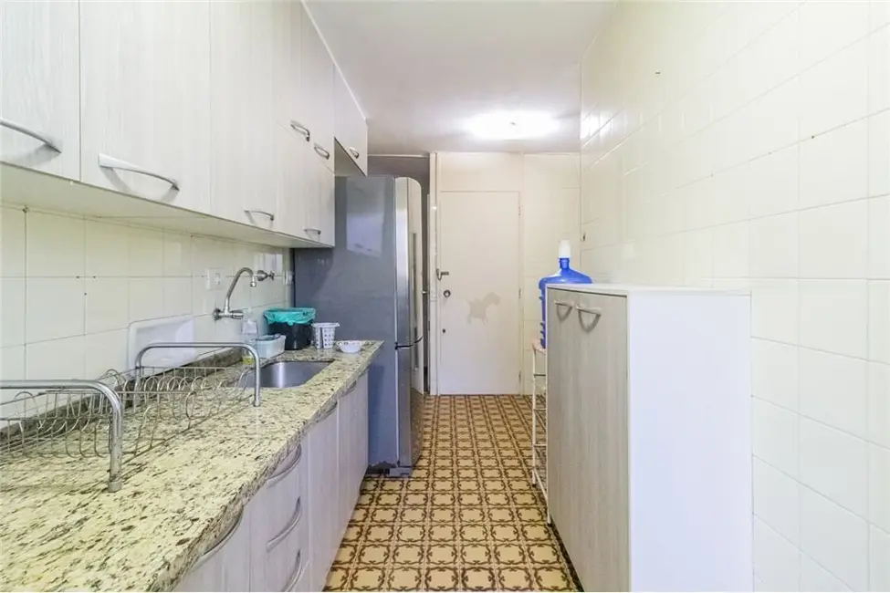 Apartamento com 3 quartos à venda, 103m2 em Vila Olímpia, São Paulo - SP - imagem 8 Foto 8 de Apartamento com 3 quartos à venda, 103m2 em Vila Olímpia, São Paulo - SP