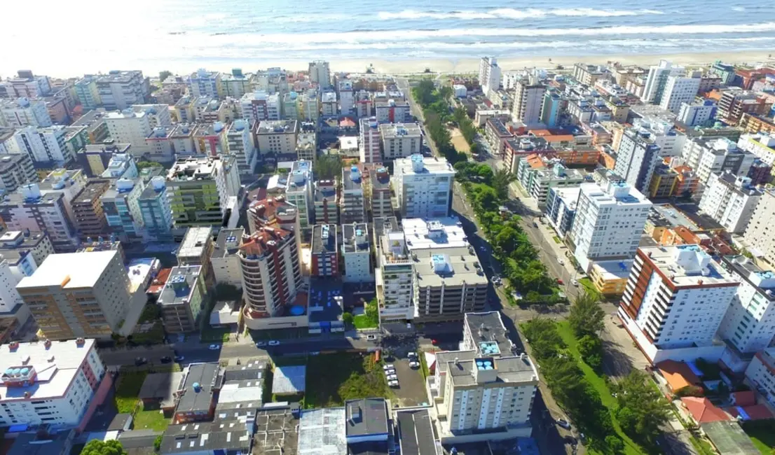 Foto 8 de Apartamento com 1 quarto à venda, 60m2 em Capao Da Canoa - RS