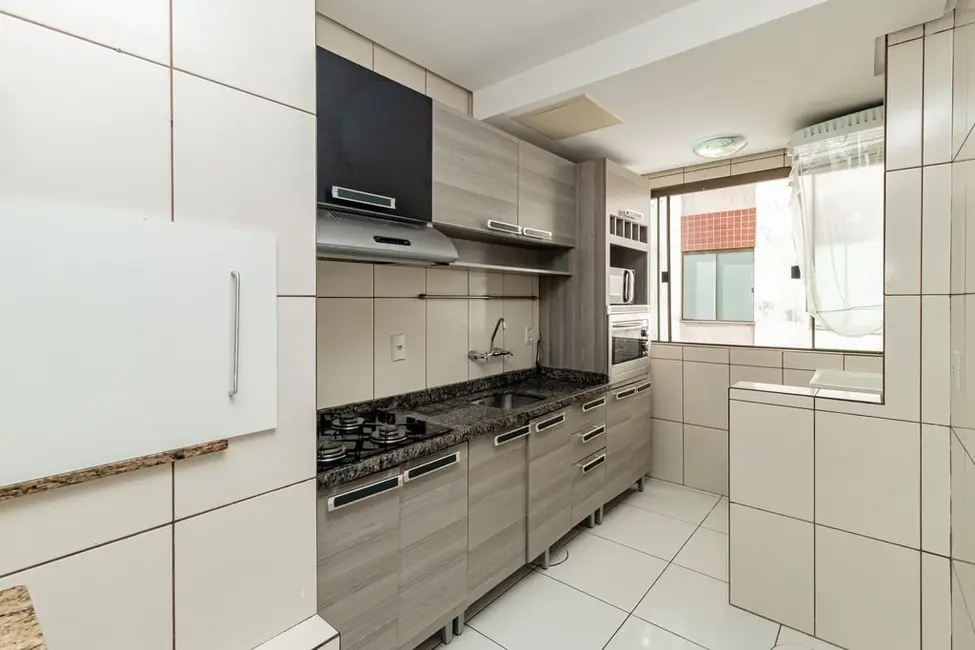 Apartamento com 2 quartos à venda, 76m2 em Centro Histórico, Porto Alegre - RS - imagem 9 Foto 9 de Apartamento com 2 quartos à venda, 76m2 em Centro Histórico, Porto Alegre - RS