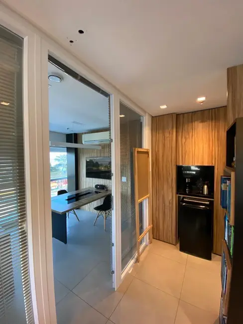 Foto 9 de Sala Comercial com 3 quartos à venda, 56m2 em Cristal, Porto Alegre - RS