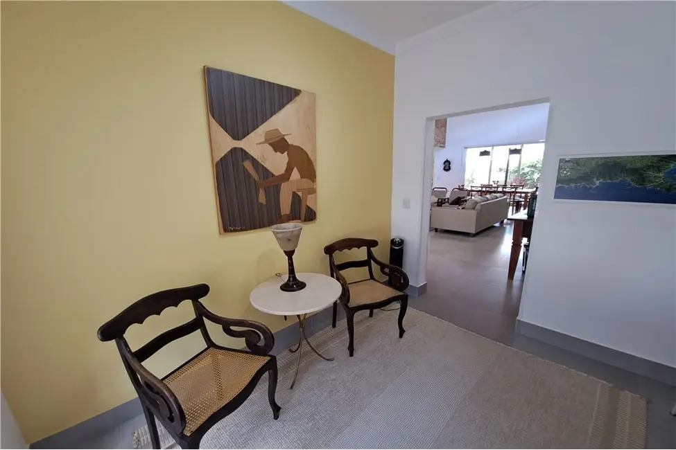 Casa com 4 quartos à venda, 284m2 em Sao Jose Dos Campos - SP - imagem 6 Foto 6 de Casa com 4 quartos à venda, 284m2 em Sao Jose Dos Campos - SP