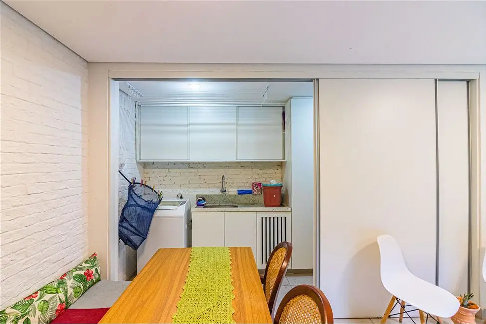 Foto 9 de Casa com 3 quartos à venda, 150m2 em Pinheiros, São Paulo - SP