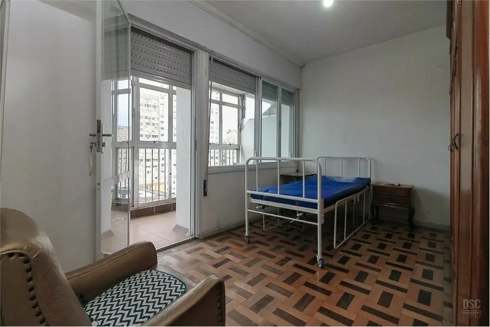 Apartamento com 1 quarto à venda, 36m2 em Centro Histórico, Porto Alegre - RS - imagem 6 Foto 6 de Apartamento com 1 quarto à venda, 36m2 em Centro Histórico, Porto Alegre - RS
