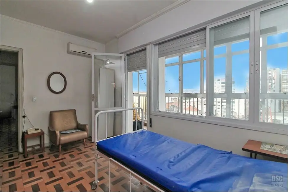 Apartamento com 1 quarto à venda, 36m2 em Centro Histórico, Porto Alegre - RS - imagem 8 Foto 8 de Apartamento com 1 quarto à venda, 36m2 em Centro Histórico, Porto Alegre - RS