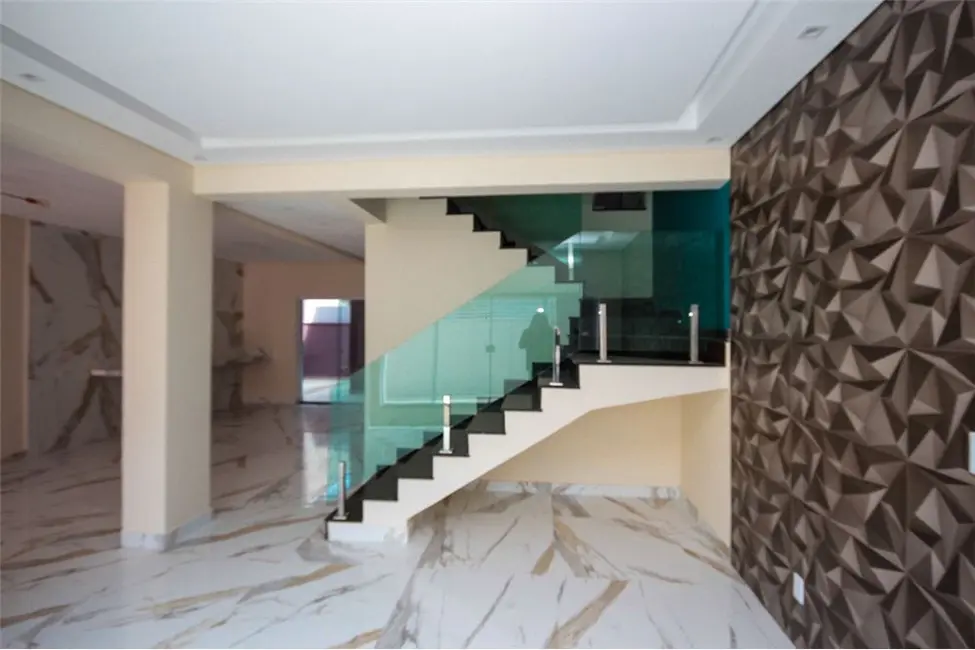 Casa com 5 quartos à venda, 240m2 em Ipiranga, São Paulo - SP - imagem 7 Foto 7 de Casa com 5 quartos à venda, 240m2 em Ipiranga, São Paulo - SP