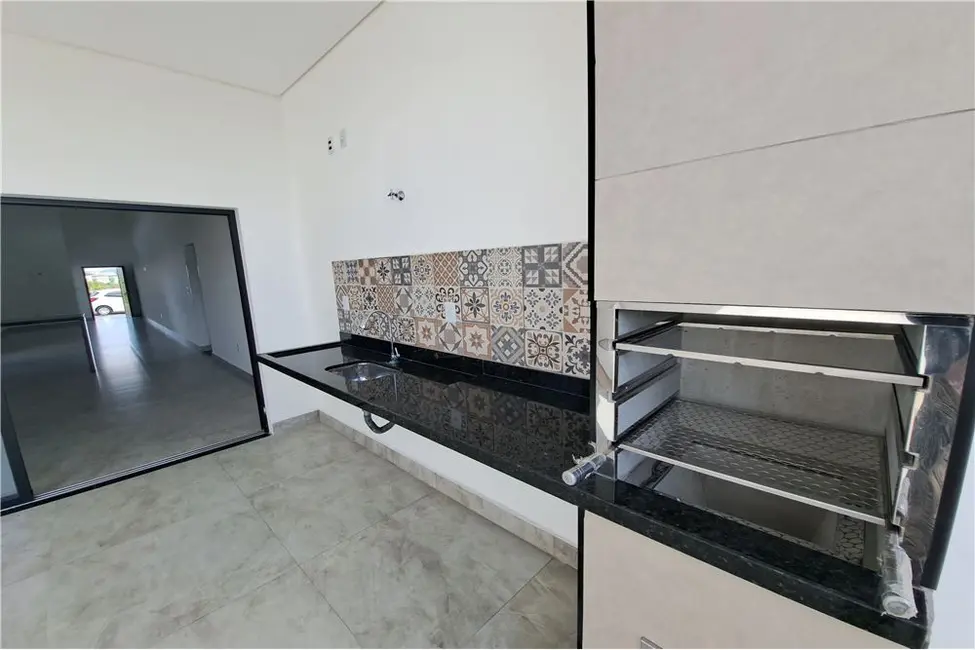 Foto 17 de Casa à venda, 160m2 em Parque Residencial Maria Elmira, Cacapava - SP