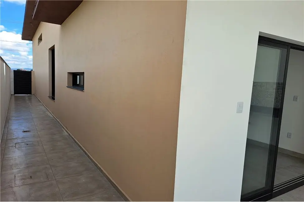 Foto 23 de Casa à venda, 160m2 em Parque Residencial Maria Elmira, Cacapava - SP