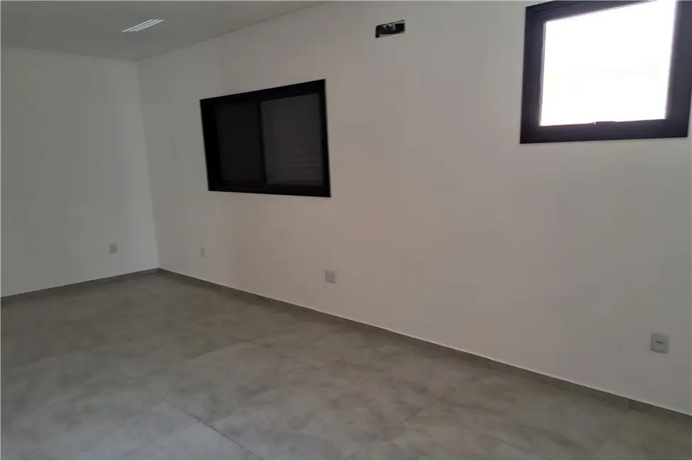 Foto 29 de Casa à venda, 160m2 em Parque Residencial Maria Elmira, Cacapava - SP
